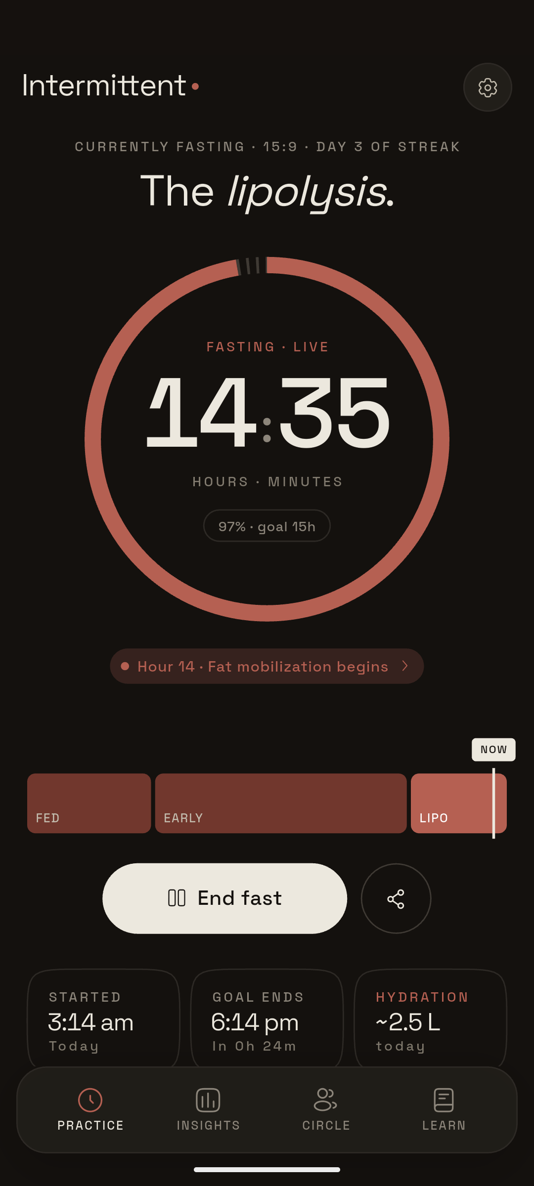 Intermittent app — Timer screen with phase-aware dial mid-fast